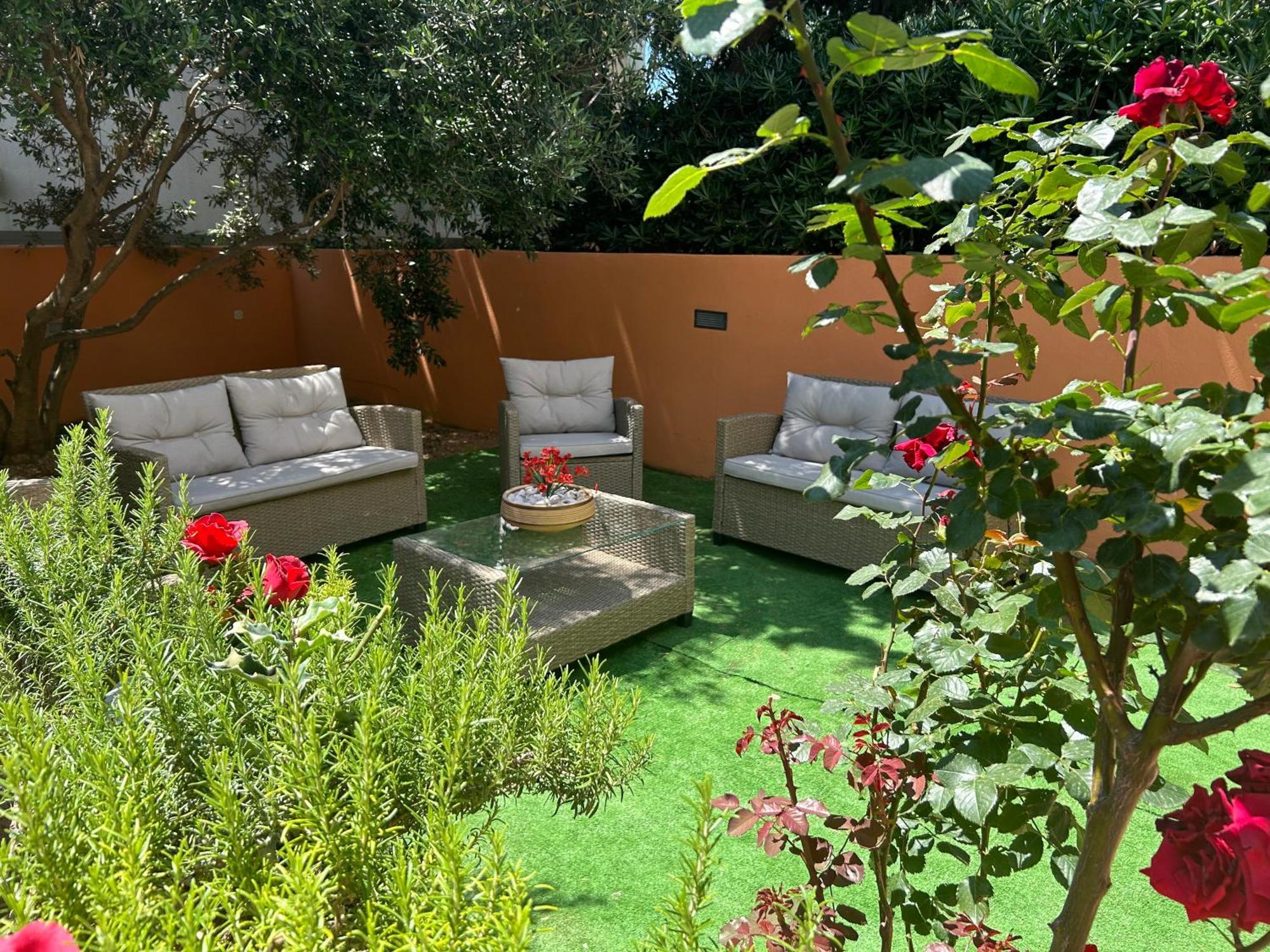 Villa Kiki Bol Exteriér fotografie