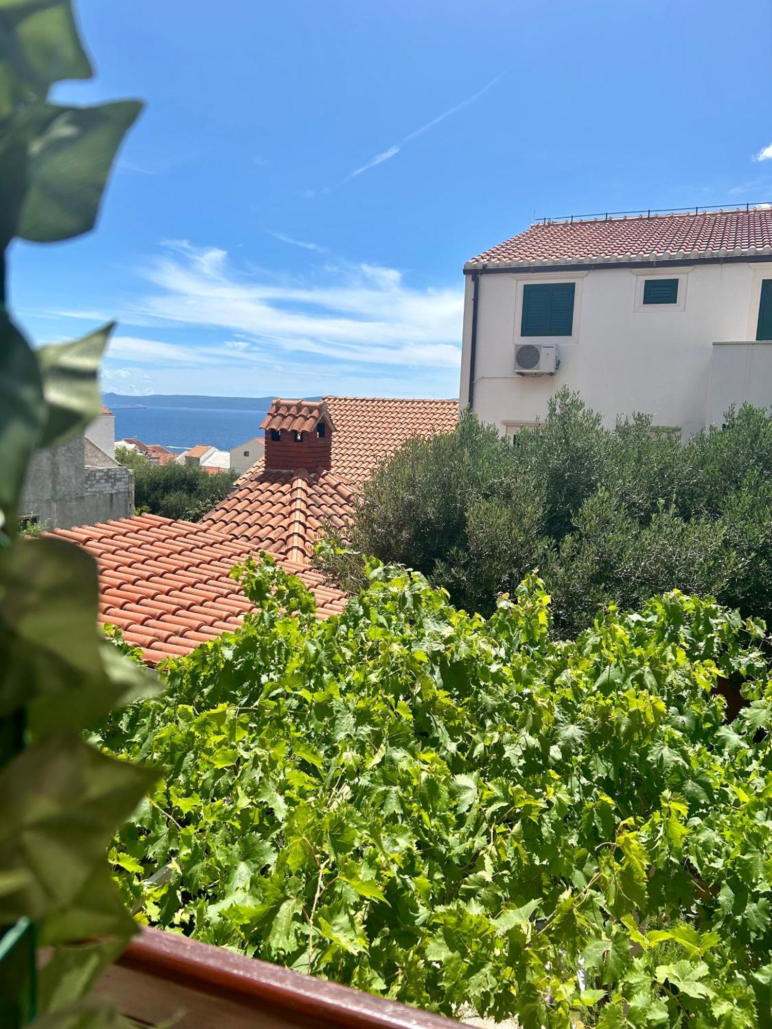 Villa Kiki Bol Exteriér fotografie
